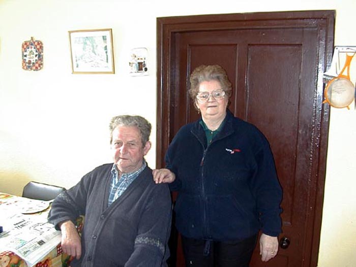 Donal and Kathleen McCarthy Lislevane.jpg 51.5K